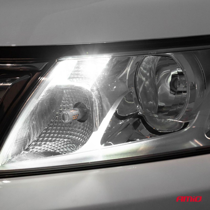 Amio – Λαμπάκια LED T10 W5W 12/24V 2W 5600K 12xSMD 2016 CANBUS Καρφωτά για Ισχυρό Λευκό Φωτισμό χωρίς Σφάλματα – Σετ 2 Τεμ. (01638/AM)