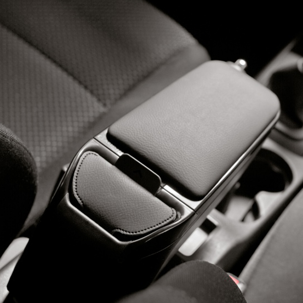 ΤΕΜΠΕΛΗΣ ΑΥΤΟΚΙΝΗΤΟΥ ARMSTER 2 ΑΣΗΜΙ ΜΕ ΤΣΕΠΗ ΓΙΑ SEAT LEON 2013- RATI - 1τεμ.